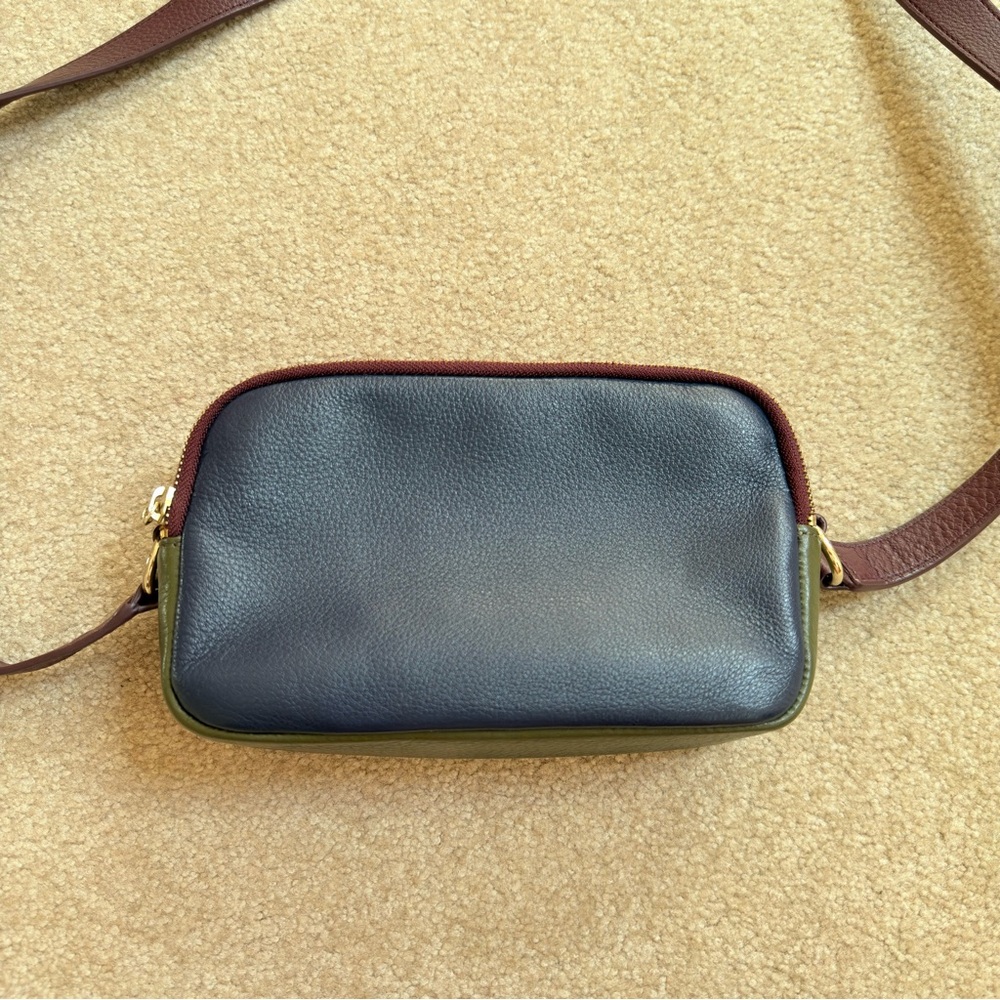 Talbots Colorblock Navy Olive Burgundy Leather Crossbody Zip Purse - Picture 4 of 10
